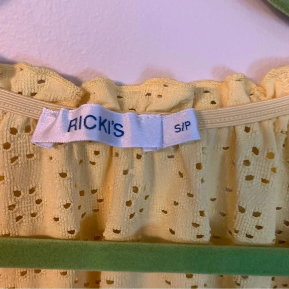 Ricki’s Yellow  Perforated blouse S - Picture 4 of 8
